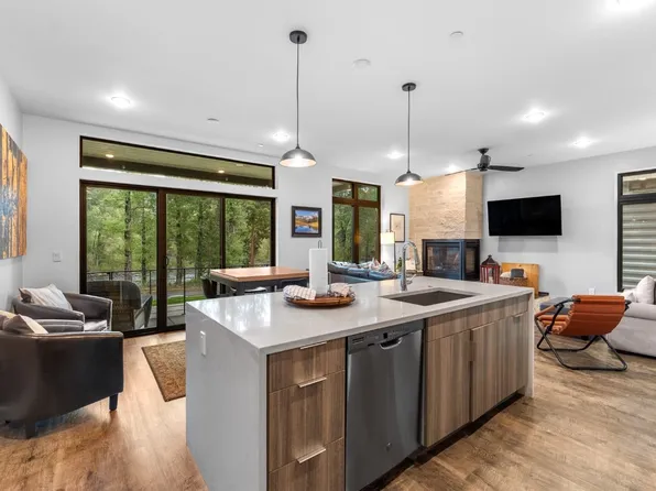 930 Blue River Pkwy #714, Silverthorne, CO 80498