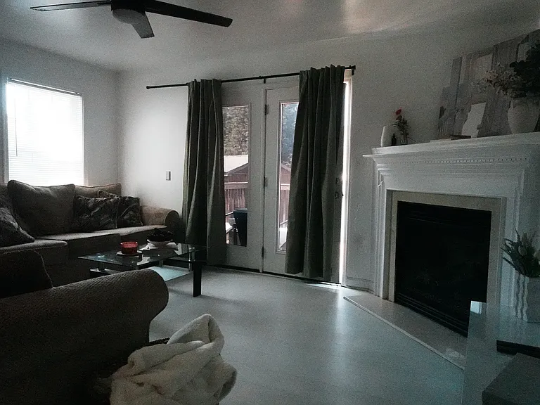 103 Highfield Ln — Photo 8
