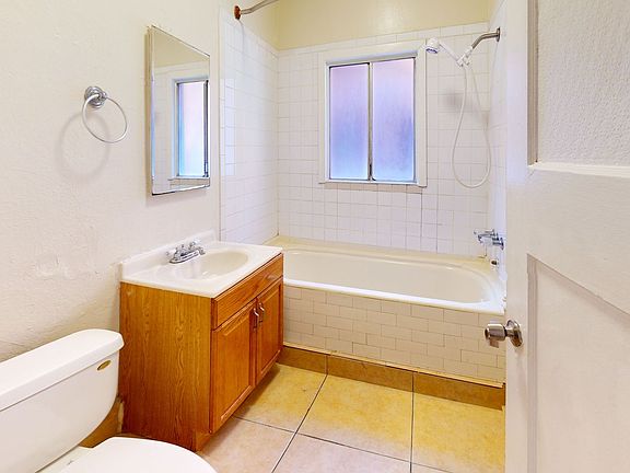 5th image of 3524 Foothill Blvd APT 4