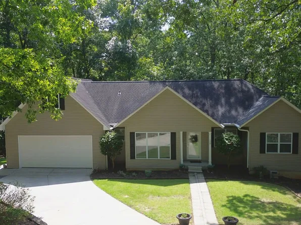 120 Warpaint Ln, Westminster, SC 29693