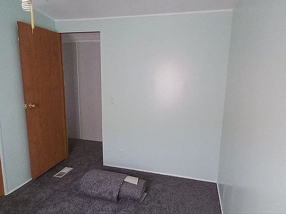 3rd image of 501 Worthington Dr #501