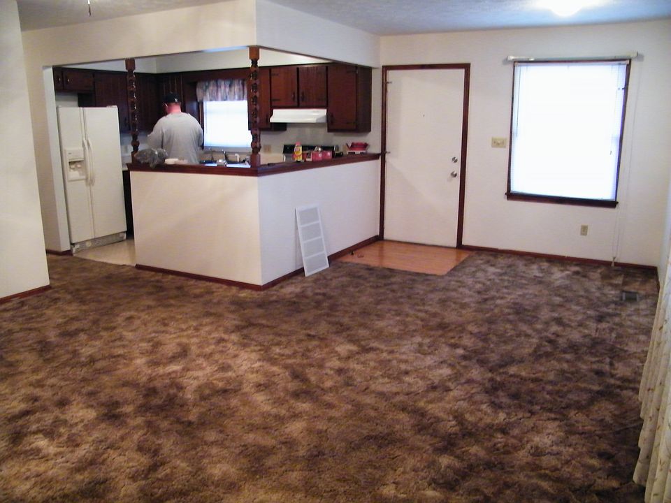 1st image of 8203 Old Farm Ln