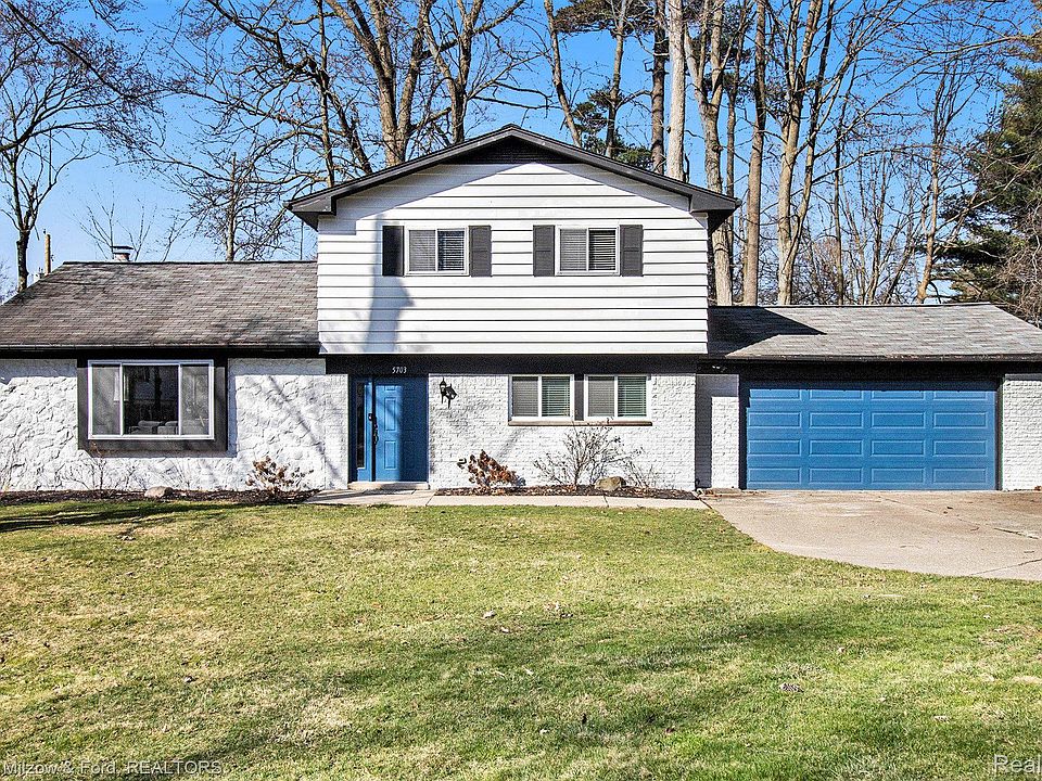 1st image of 5703 Warbler Dr
