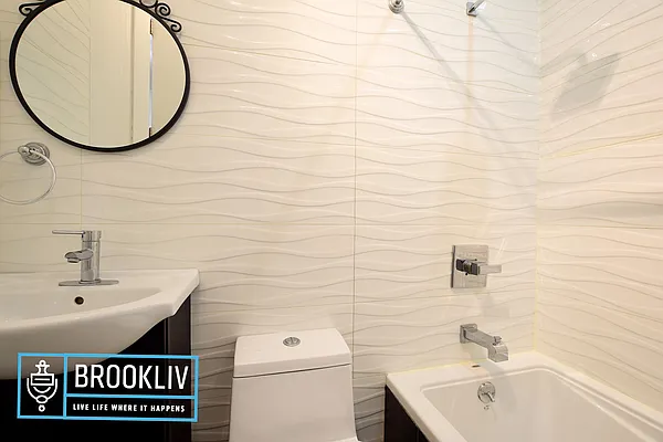 Rented by null | media 5