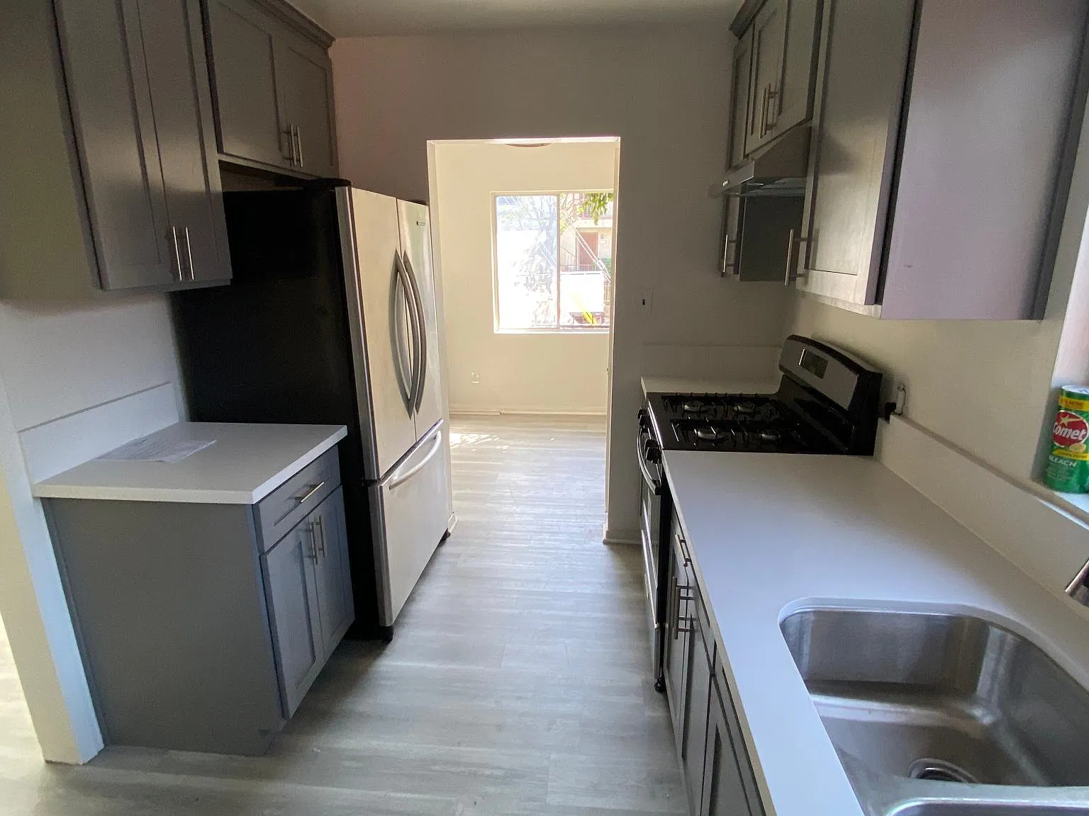 1 bed, 600 sqft, $1,995 — Photo 2