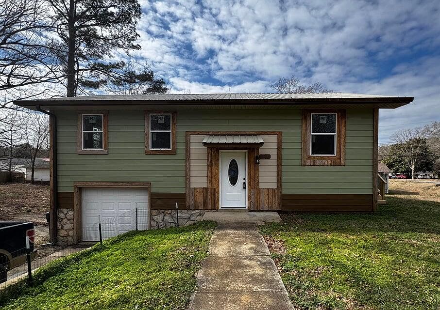 1st image of 117 Hazel Rd