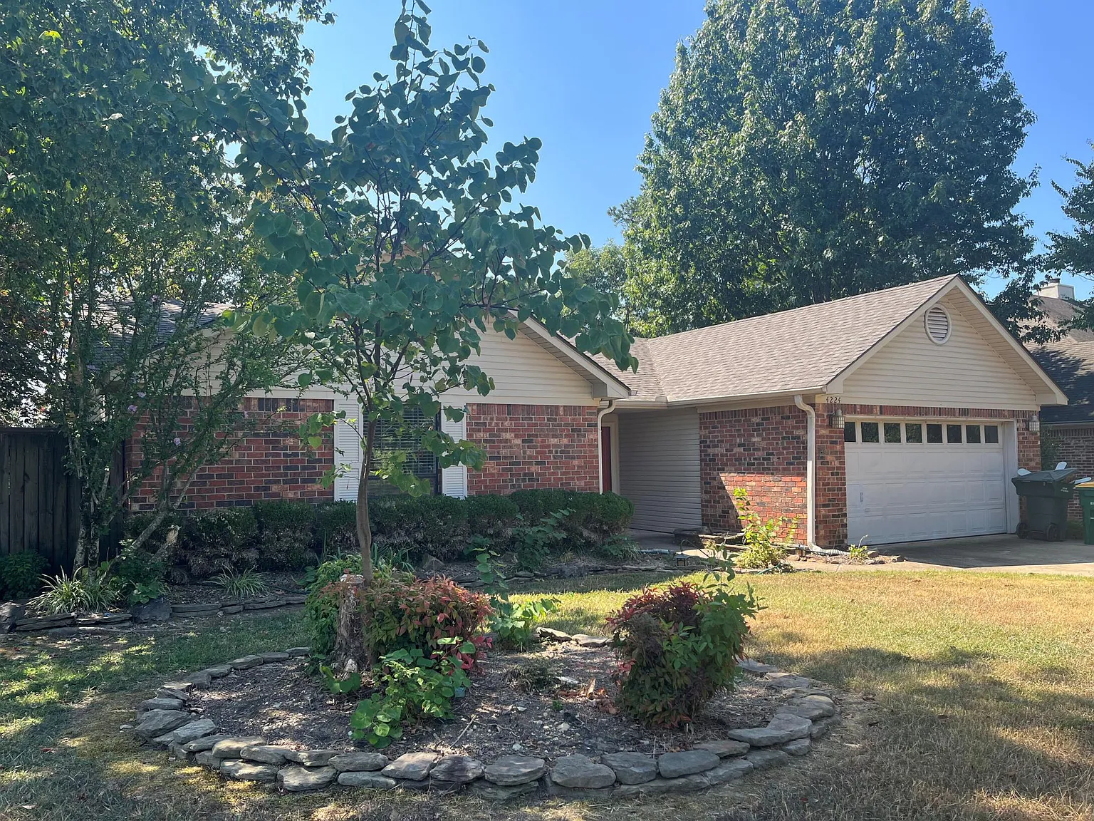 4224 Sugar Maple Ln — Photo 2