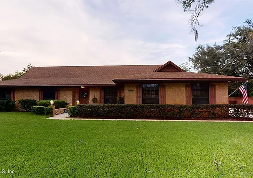 2276 Foxwood Dr Photo 1
