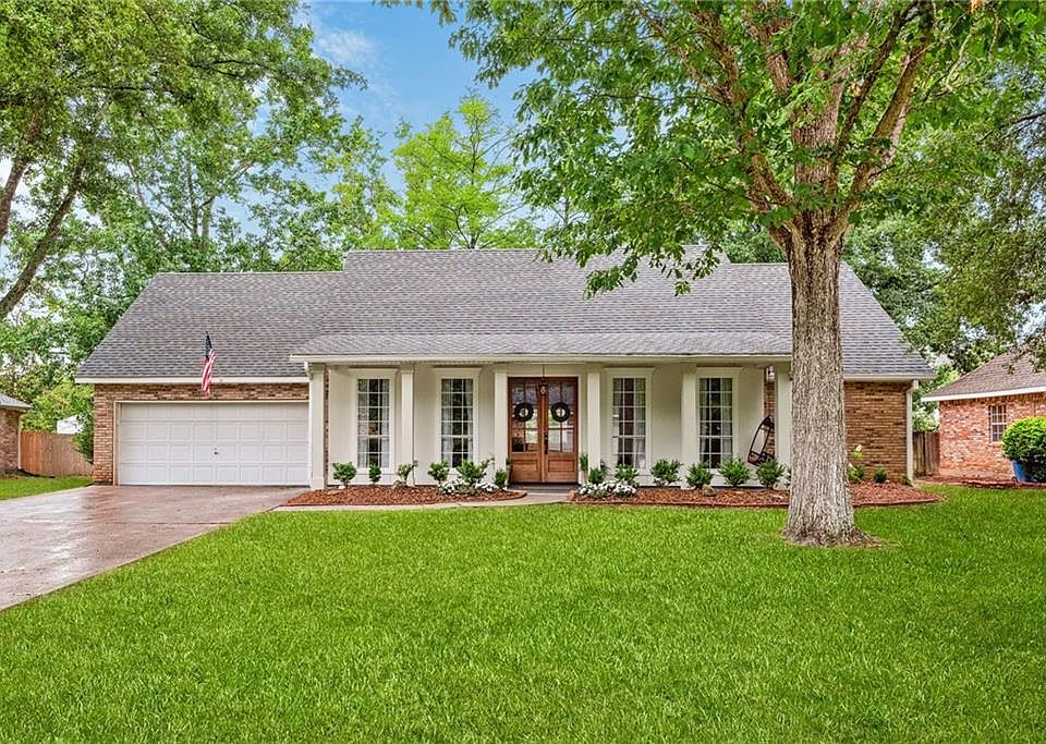 1st image of 6043 Chateau Loire Cir