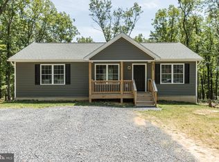 512 Quail Dr, Winchester, VA 22602