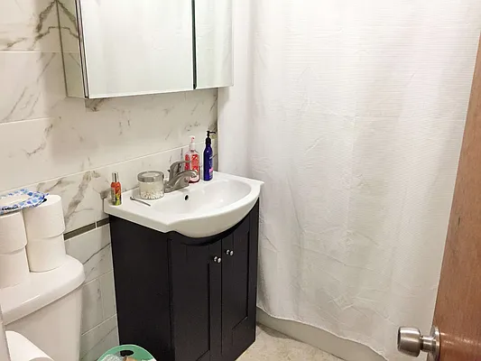 Rented by Joe Gotham LTD | media 6