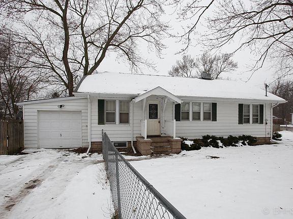 1649 w. michigan-102