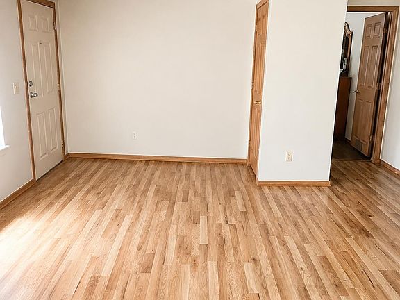 5th image of 6524 N 96th Ave