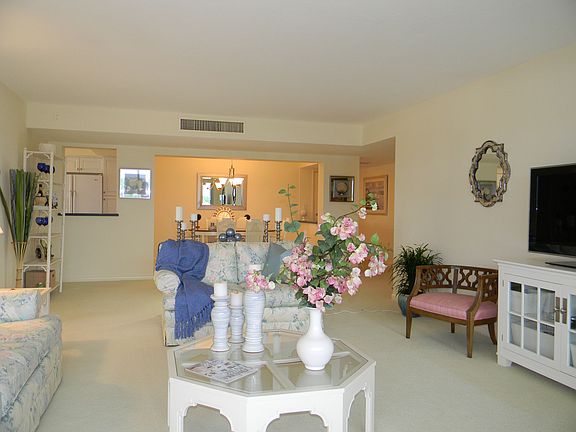 4th image of 3420 Gulf Shore Blvd N APT 73