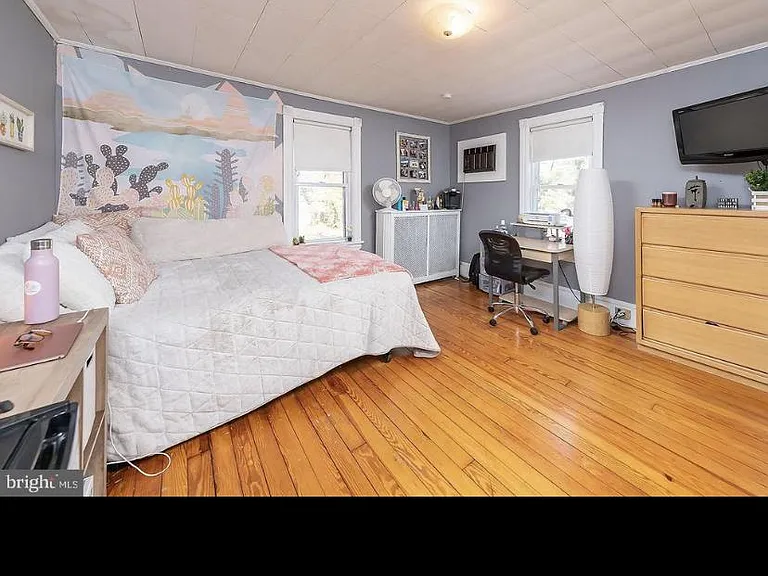 310 University Blvd — Photo 16
