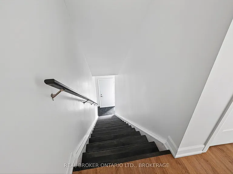 600 2nd St E #7B — Photo 29