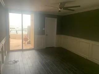 3 bed, 3.0 bath, 1997 sqft, $2,295 — Photo 2