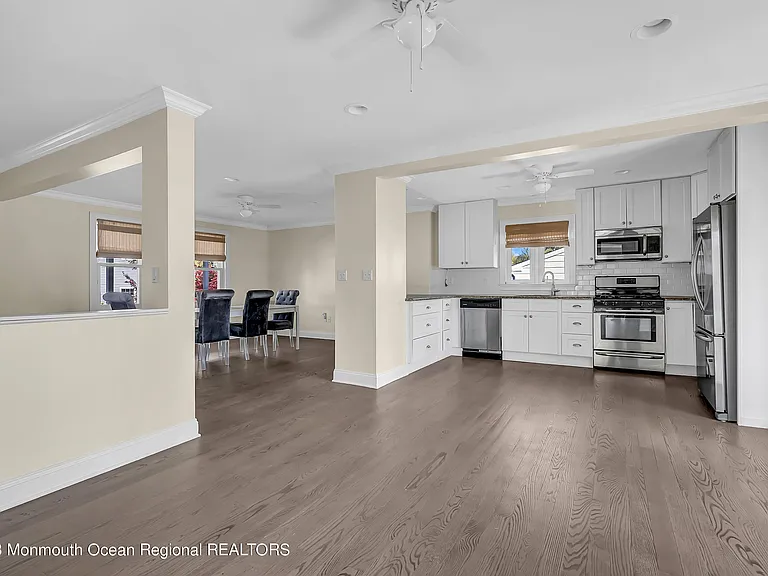140 Idlewood Ave — Photo 7