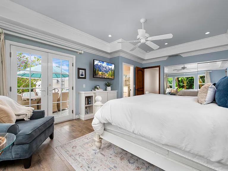 181 W Avenida Cornelio — Photo 21