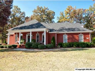 128 Honey Brook Dr, Toney, AL 35773