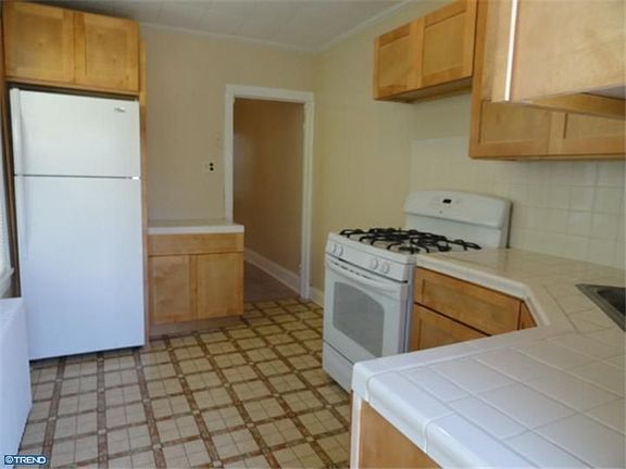 3rd image of 316 Cedar St