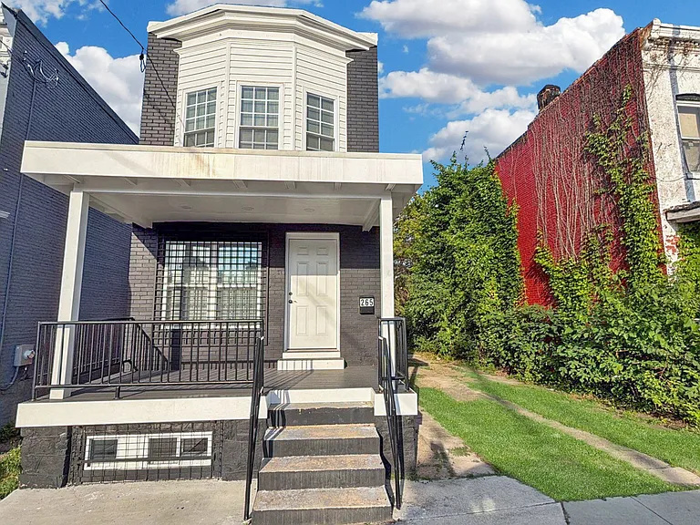 265 S Hilton St — Photo 1
