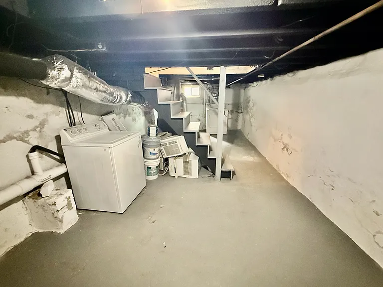 1228 Peters St — Photo 38