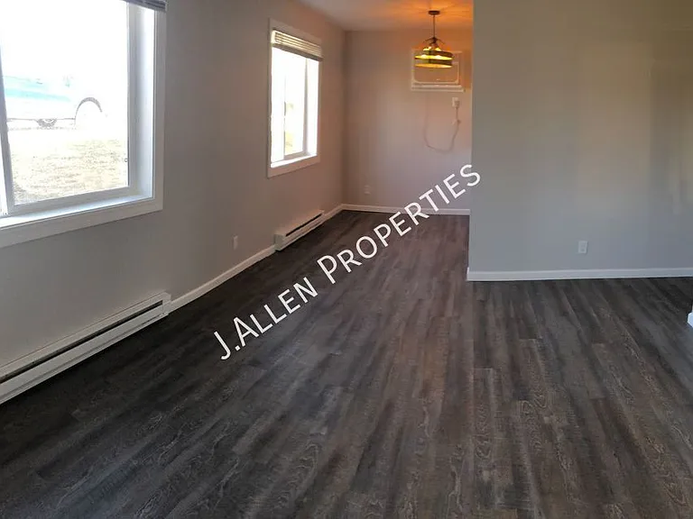 1901 Parker Cir #A — Photo 2