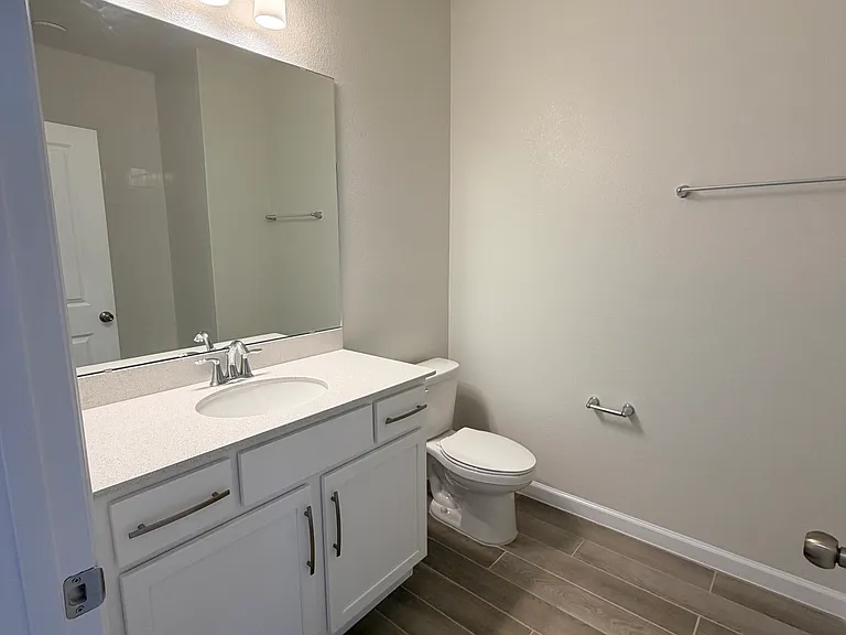 1387 Mount Royal Dr — Photo 20