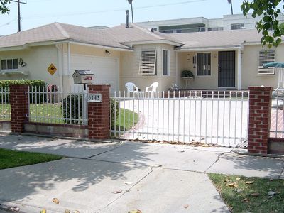 6143 Canby Ave, Reseda, CA, 91335