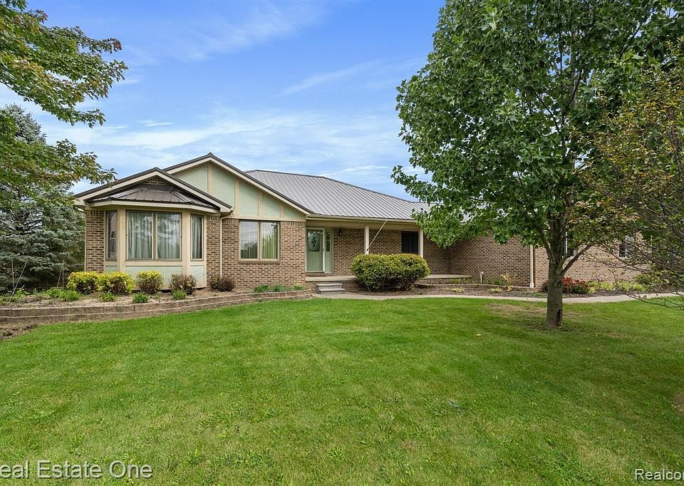 22221 McPhall Rd Armada MI 48005 Zillow