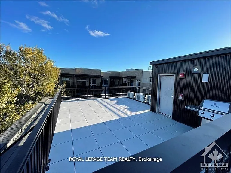 58 Florence St #4 — Photo 19