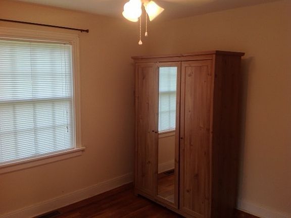 5th image of 1025 Blandy Ave