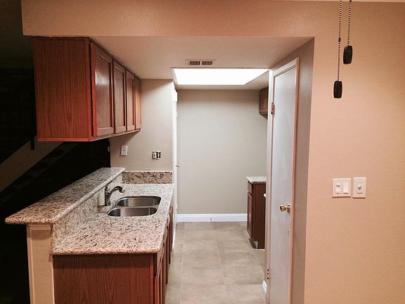 5th image of 118 Stillman Way APT 3
