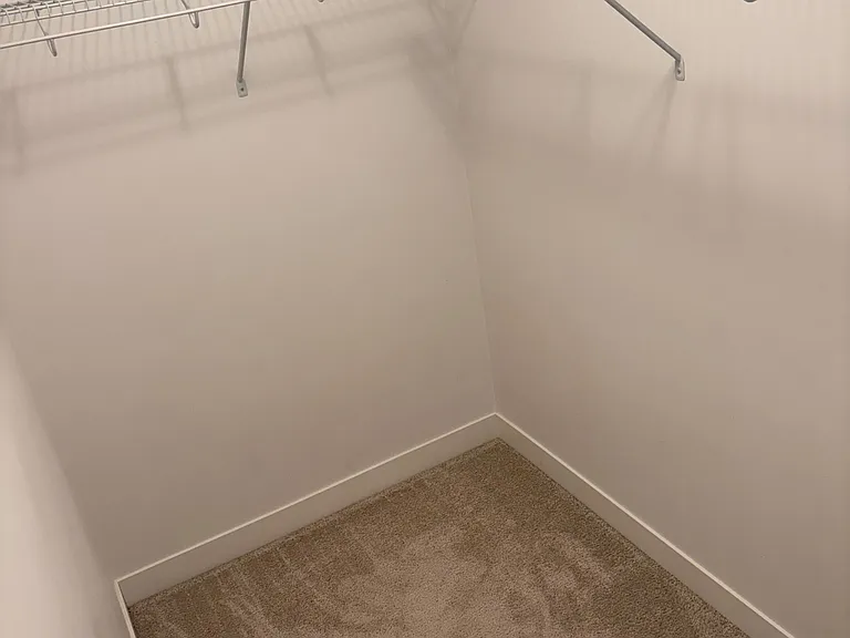 940 Georgetown Dr #940 — Photo 32