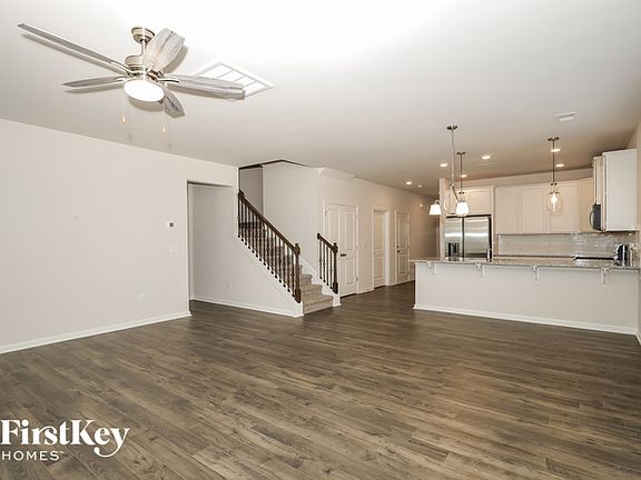 4th image of 5 Wild Lily Dr