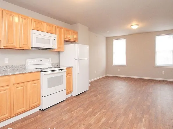 2341 N 16th St Floor 3, Philadelphia, PA 19132