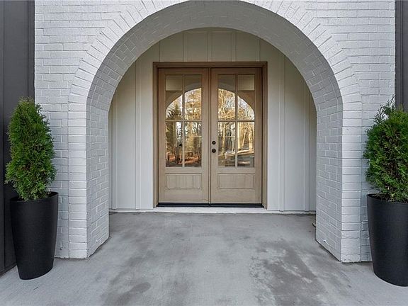 5th image of 7160 Shady Grove Rd