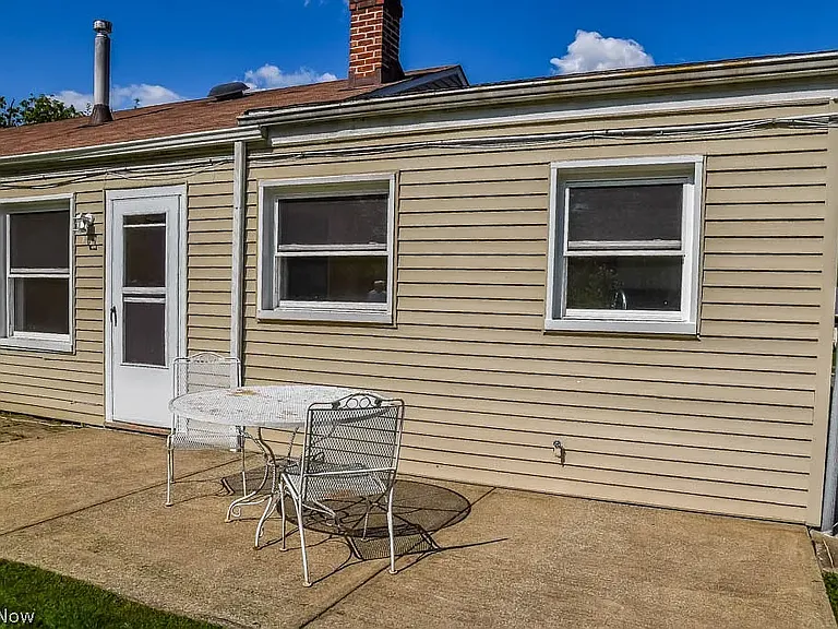 1223 Ranchland Dr — Photo 11