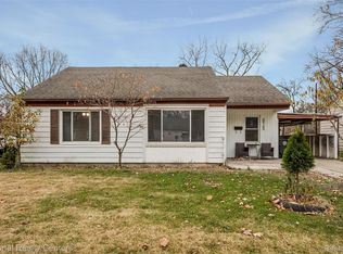 22160 Morton Ave, Oak Park, MI 48237