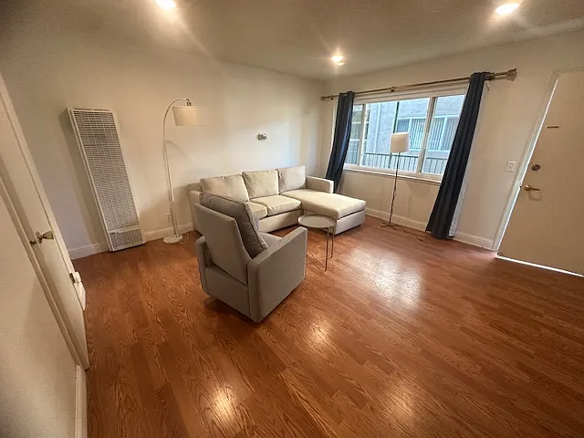 Building Photo - 1634 Milvia St #4
