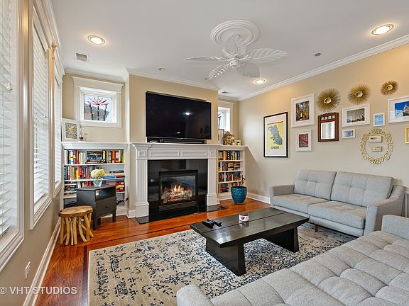 4th image of 3823 N Ashland Ave APT 206