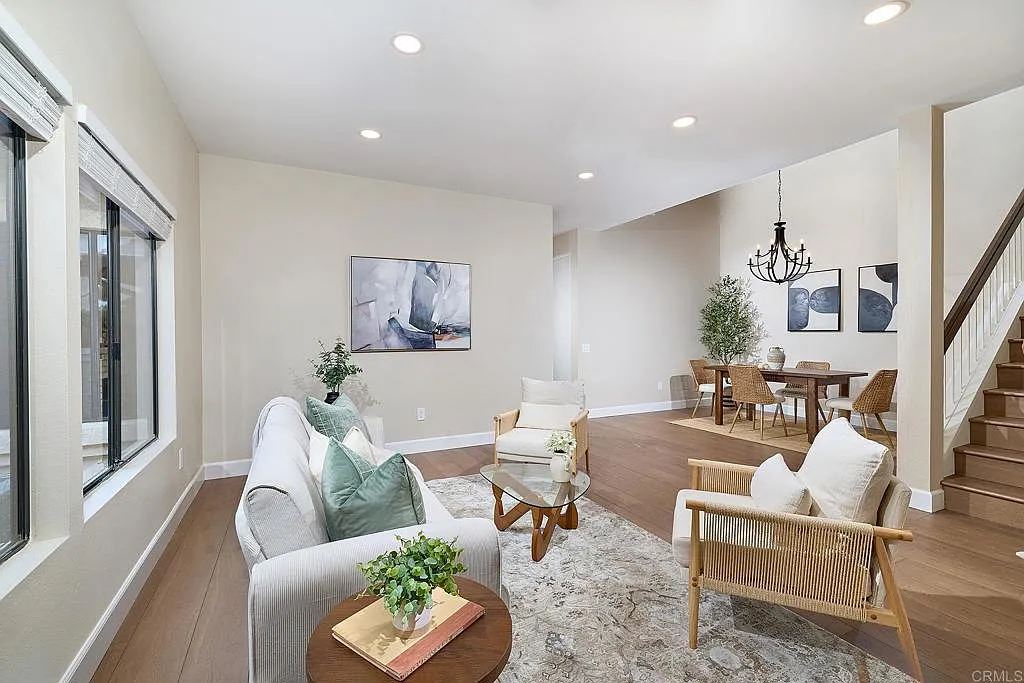 4 bed, 2.5 bath, 1997 sqft, $5,100 — Photo 3