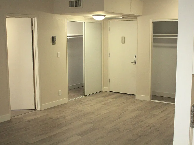 330 crescent drive, Beverly Hills CA 90210 — Photo 15