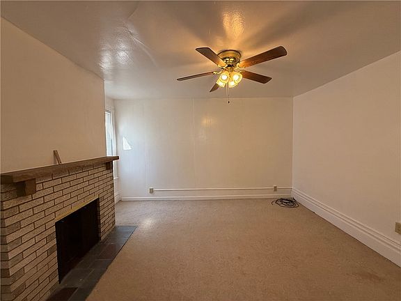 3rd image of 802 Boggs Ave