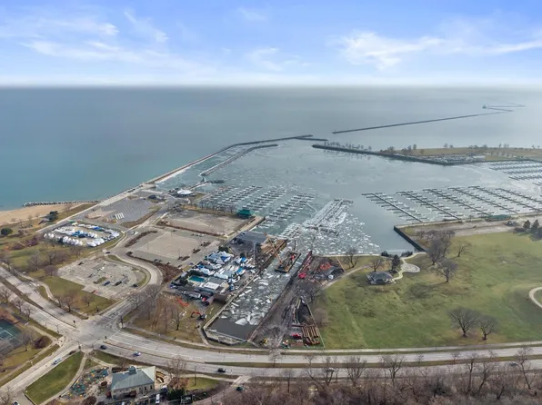 1920 North Farwell AVENUE #203, Milwaukee, WI 53202