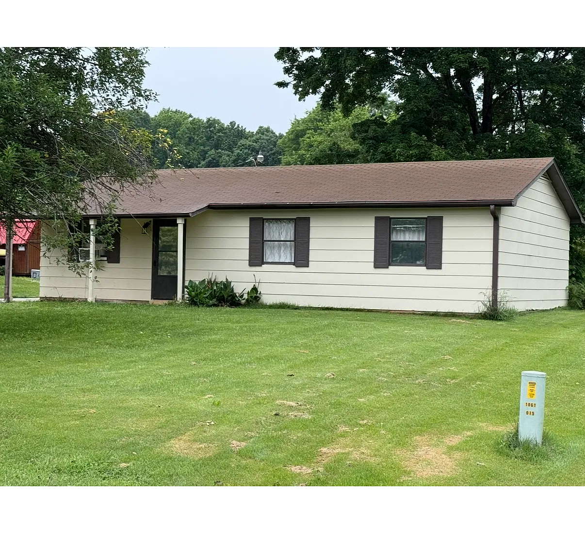 3 bed, 1231 sqft, $1,295 — Photo 2