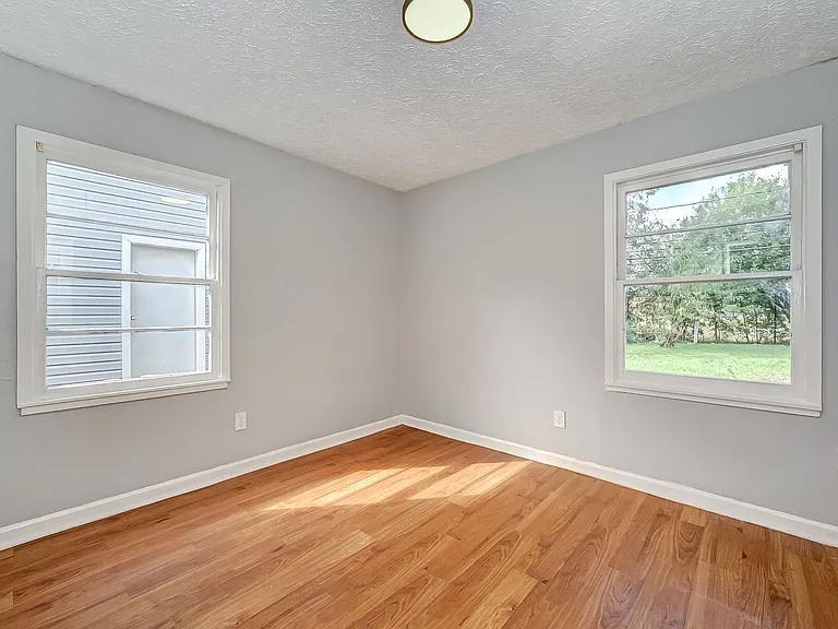 7946 Jutland Rd — Photo 8