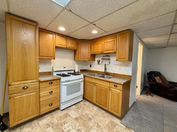 2915 Clipper Cir, Kenai, AK 99611