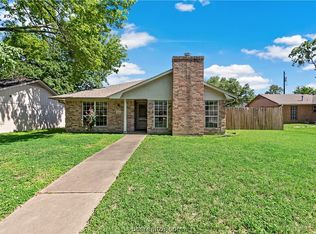 1608 Luza St, Bryan, TX 77802